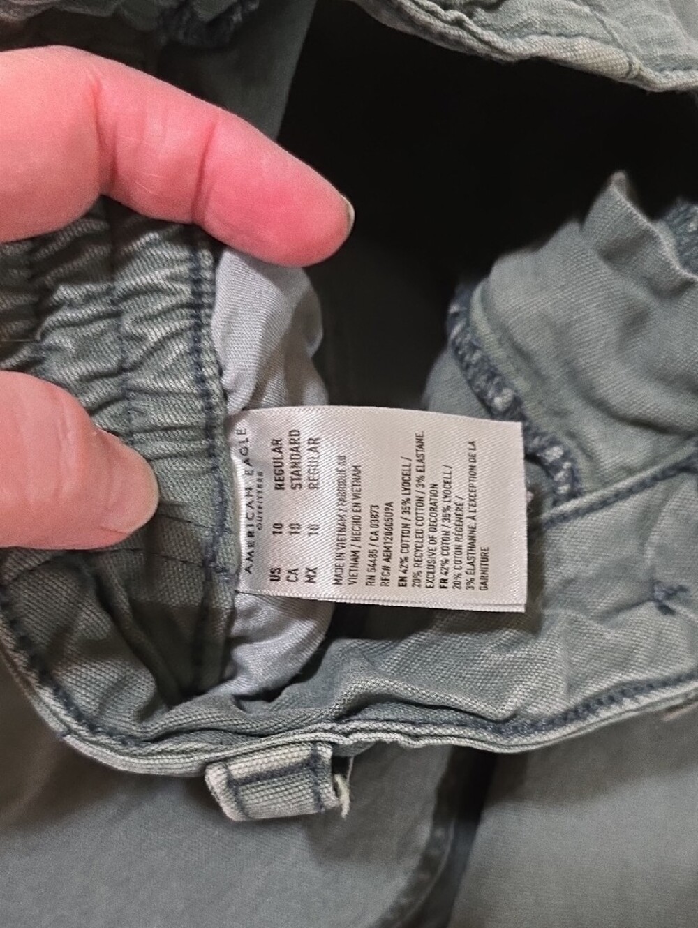 American Eagle Outfitters Women's Faded Sage Cargo Pants - Picture 4 of 7